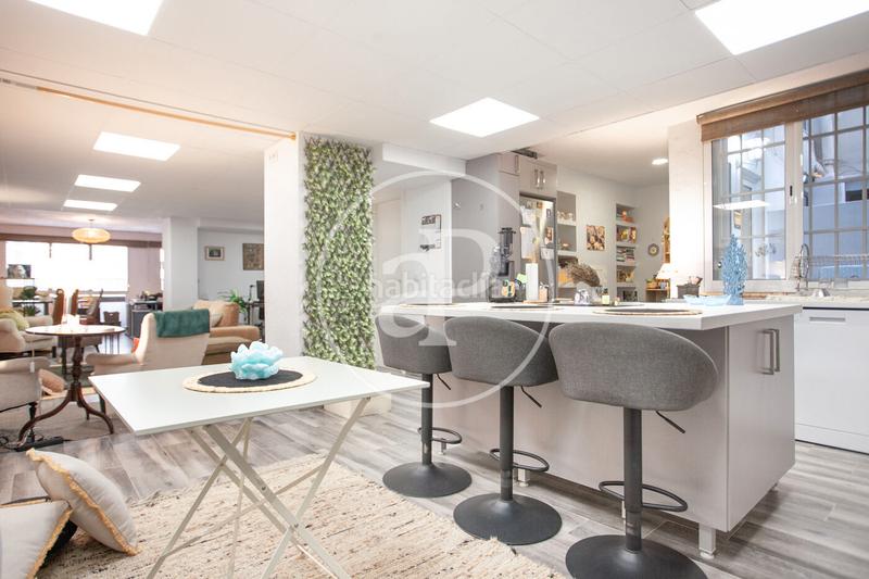 Foto acef04c5-6eb1-41d6-a63a-2e5f3b24b862. Piso  en venta centro en Ensanche-Diputación Alicante