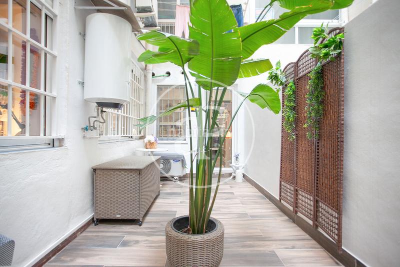 Foto f0798c8f-aa4e-4db5-992b-0a7b49680edd. Piso  en venta centro en Ensanche-Diputación Alicante