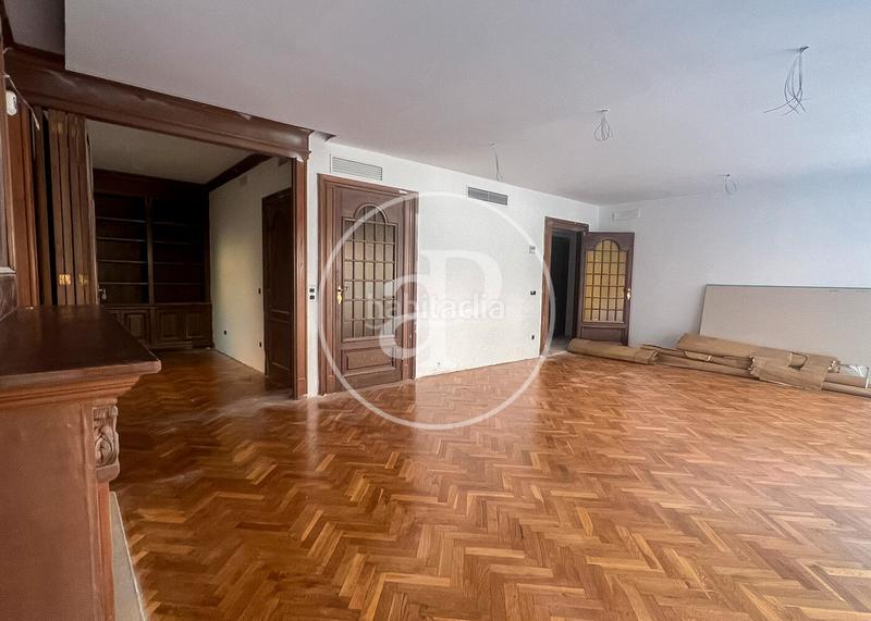 Foto 992efff9-6409-4dac-87de-5ddc8d07c64a. Piso  en venta en calle ganduxer en Sant Gervasi - Galvany Barcelona