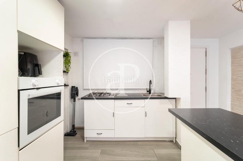 Foto cd670100-eff2-4c1f-a5d9-b3f00233a444. Appartamento con riscaldamento in Centro Urbano Benidorm