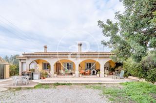 Casa a Camí de Paterna-Lloma del Calderer. Chalet independiente en bétera