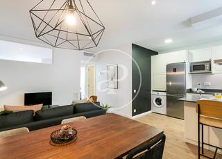 Pis  Carrer de la lluna. Piso en venta en ciutat vella