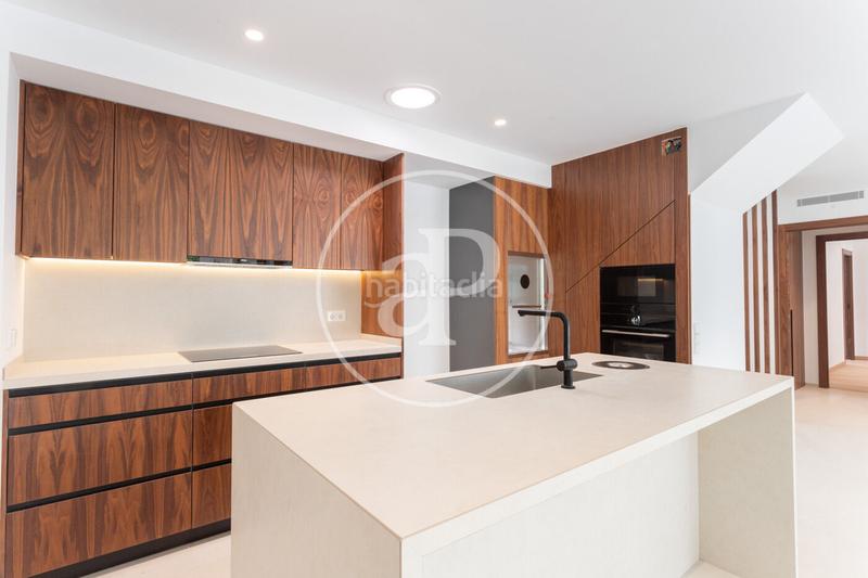 Foto 64cf85d4-0681-4ef6-8e76-a74b296b43ec. Attico con riscaldamento parcheggio in Centre - Estació Sant Cugat del Vallès