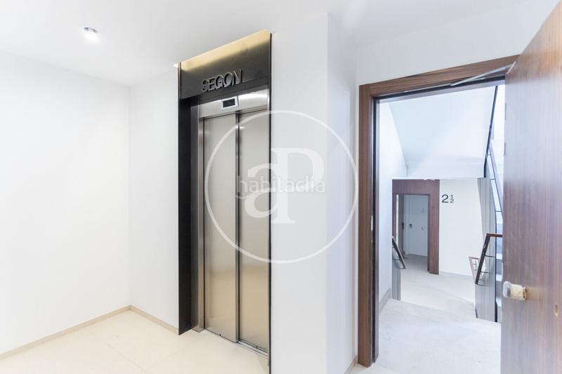 Foto 7337d887-29e9-49c1-8719-ea21e21102df. Attico con riscaldamento parcheggio in Centre - Estació Sant Cugat del Vallès