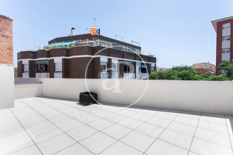 Foto b30f12c0-0320-4288-99f8-26769507a1de. Attico con riscaldamento parcheggio in Centre - Estació Sant Cugat del Vallès