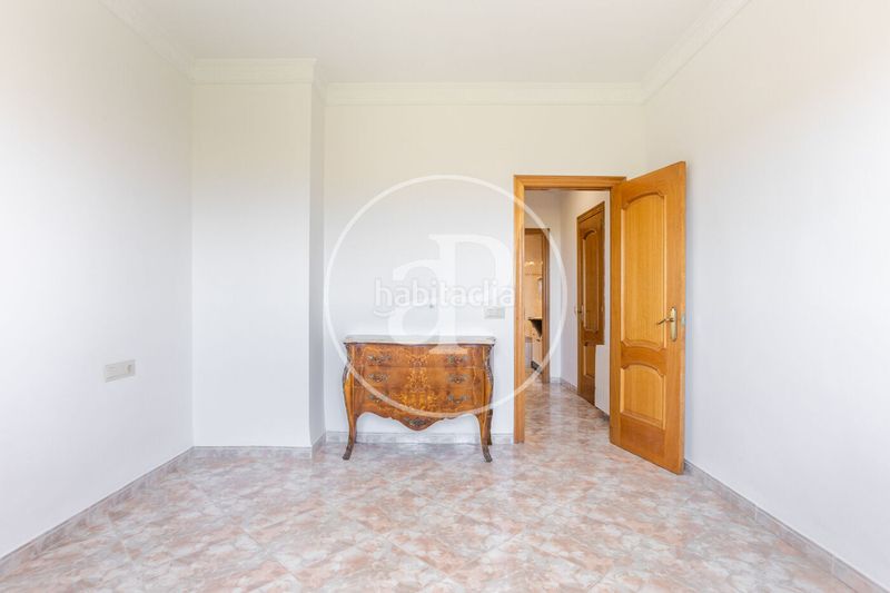 Foto 7f3aa0df-ea4f-4aed-b49c-905f3edd70ec. Pis amb calefacció aparcament piscina a El Saler Valencia