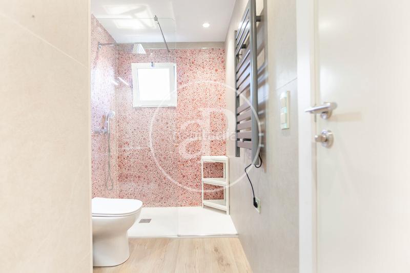 Foto ac30b21b-bb5f-48d0-b1b5-cfa08b0ac925. Ático  en venta en El Bosque en El Bosque Chiva