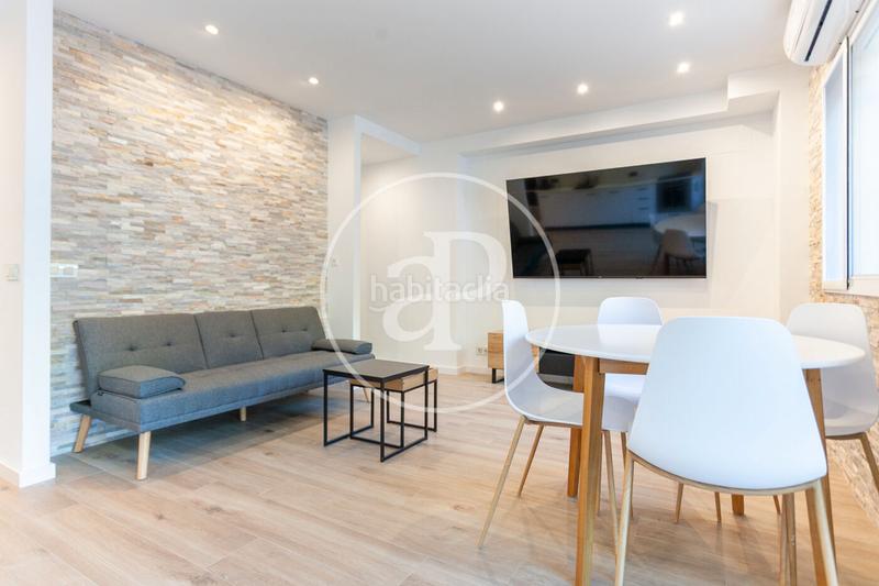 Foto e235bc2d-8cf7-4bef-9c39-2d1c6ce5ee96. Ático  en venta en El Bosque en El Bosque Chiva