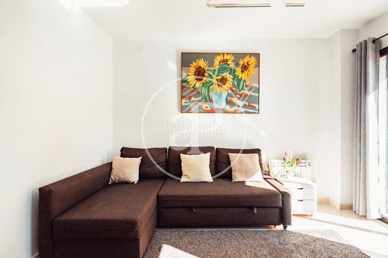 Foto c9f6f2c1-6712-4798-b118-448df119b8c4. Rent flat with heating parking pool in Port Saplaya Alboraya