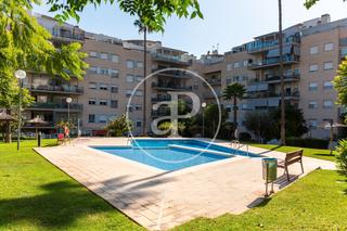 Location Attique  Carrer orenga. Ático en alquiler en valterna