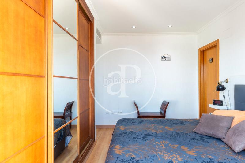 Foto d04890b6-bd0f-4145-a940-51bee259d428. Location attique avec chauffage parking piscine dans Paterna