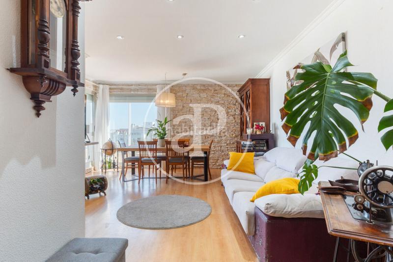 Foto 6e04079e-1b8b-45f8-8e40-e943950d9497. Rent penthouse with heating parking pool in Valterna Paterna