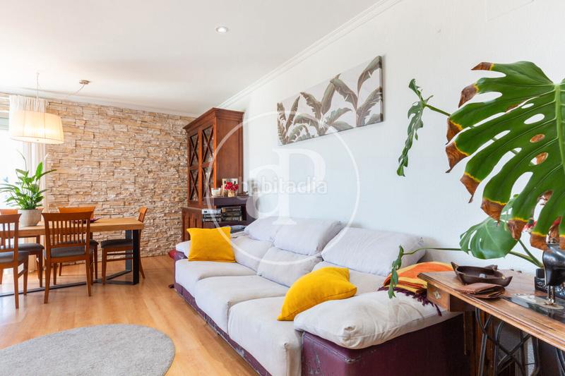 Foto 6e782a6e-df53-476a-858e-662c1c60730a. Rent penthouse with heating parking pool in Valterna Paterna