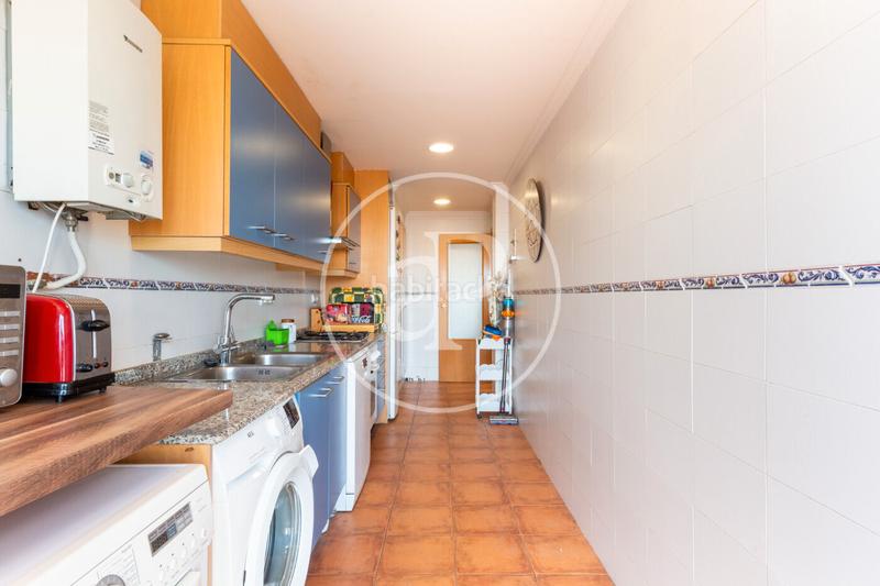 Foto d54275b3-d1b4-4582-8333-39dc5f46be3f. Rent penthouse with heating parking pool in Valterna Paterna