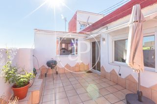 Àtic a Aiora. Ático en venta en el grau