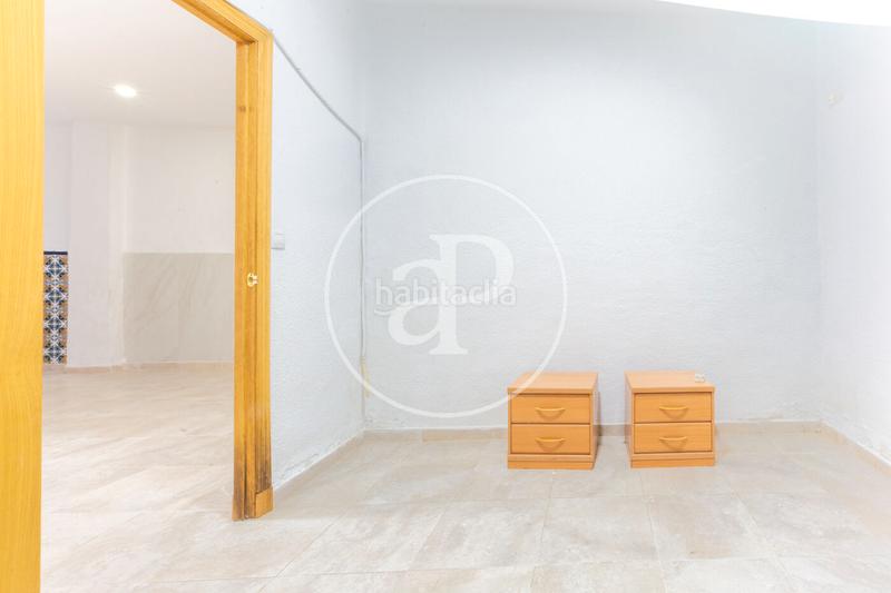 Foto 0c20cb9e-692c-41a6-a5fe-757f53215f32. Casa pareada casa en venta en Poble Nou Torrent