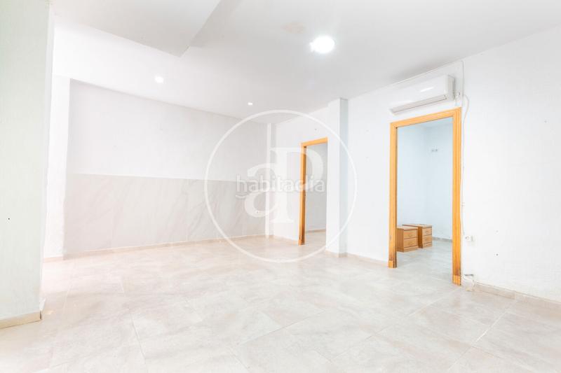 Foto 66a5d759-119e-47cd-b2df-3ce1251d1be3. Casa pareada casa en venta en Poble Nou Torrent