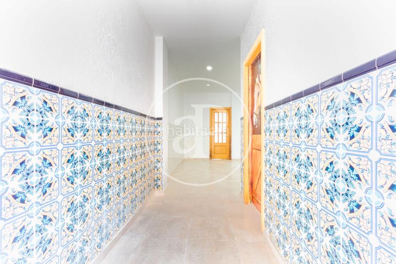 Foto ff1a3c6b-7632-4859-9c72-cc7faca77467. Casa pareada casa en venta en Poble Nou Torrent