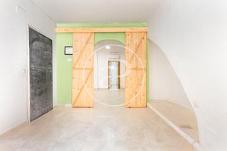 Casa pareada  Carrer tirant lo blanc. Casa en venta en torrent