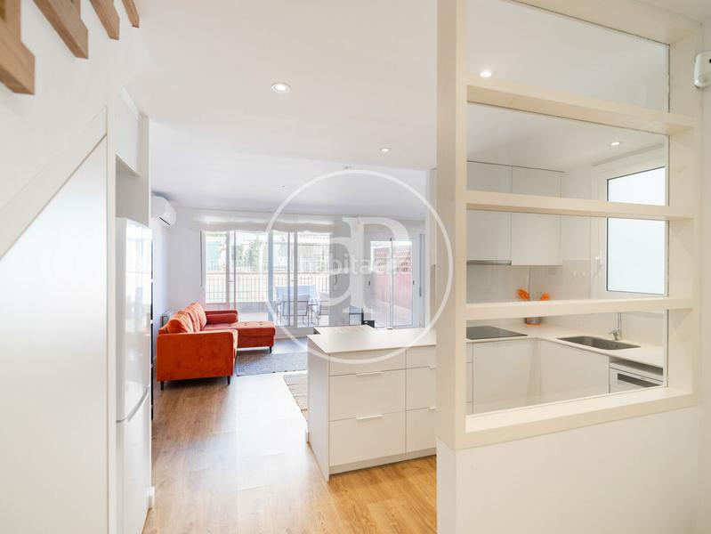 Foto c3a0983e-c986-45e1-8331-c5d23007dcfb. Ático  dúplex en venta en hospitalet de llobregat en Hospitalet de Llobregat (L´)