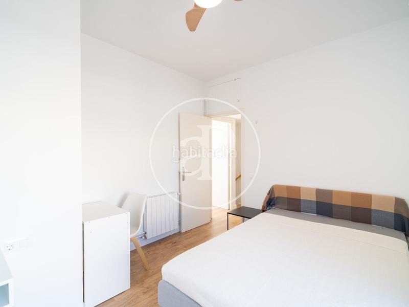 Foto f984b411-6f1c-4270-a860-dd005afec6d3. Ático  dúplex en venta en hospitalet de llobregat en Hospitalet de Llobregat (L´)