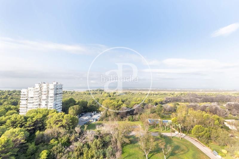 Foto 2dd4b300-6a9d-43c5-b54d-2a9f51d90194. Location attique avec chauffage parking piscine dans Valencia