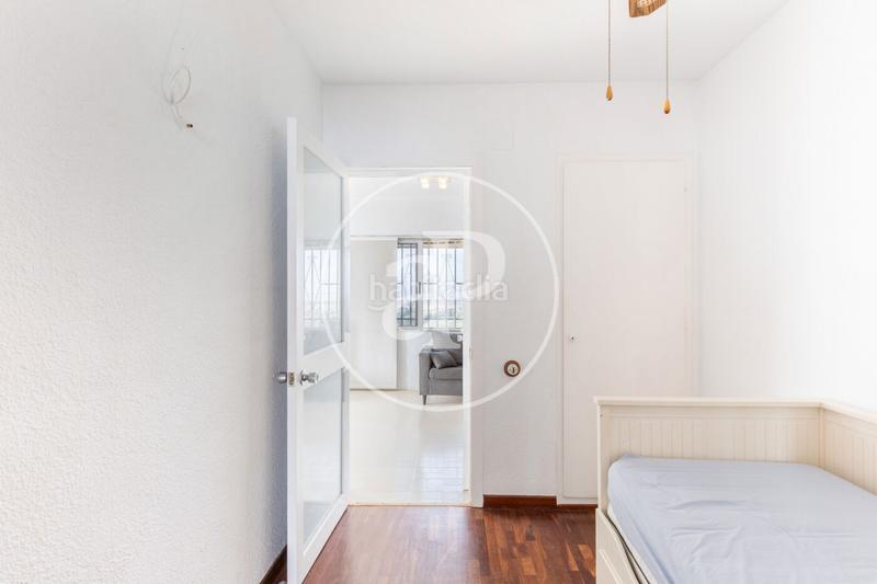 Foto f3f5f7b3-297f-4e73-86ab-95c38192f571. Location attique avec chauffage parking piscine dans Valencia