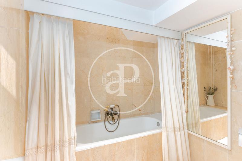 Foto 36aeebe5-c114-4619-afb6-895d21345bf8. Rent penthouse with heating parking pool in El Saler Valencia