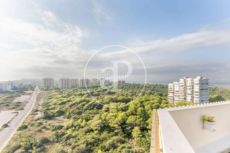 Foto 9eb3c156-2d22-46d3-803a-963146052ed4. Rent penthouse with heating parking pool in El Saler Valencia