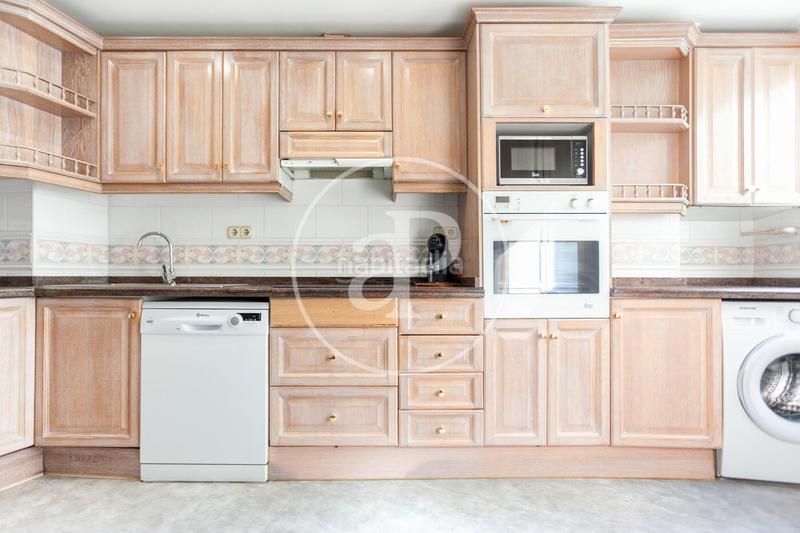 Foto 34a6edc0-bfea-499f-b1a1-c5dd577f8cd9. Etagenwohnung mit heizung in Casco Antiguo - Puerto Benidorm