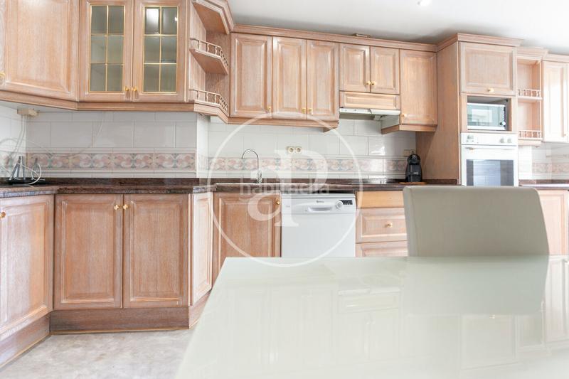 Foto 8921c790-3a93-4051-8abc-14f7c3b56b84. Etagenwohnung mit heizung in Casco Antiguo - Puerto Benidorm