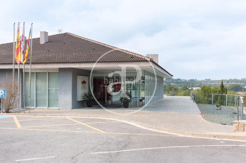 Foto 40fd6cd1-dbff-4d96-ab6c-695a17709f5c. Pis amb calefacció aparcament a El Bosque Chiva