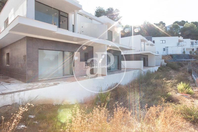 Foto 8dfc48ae-bb9c-4eb6-a9ff-b2d8d351b2ca. Pis amb calefacció aparcament a El Bosque Chiva