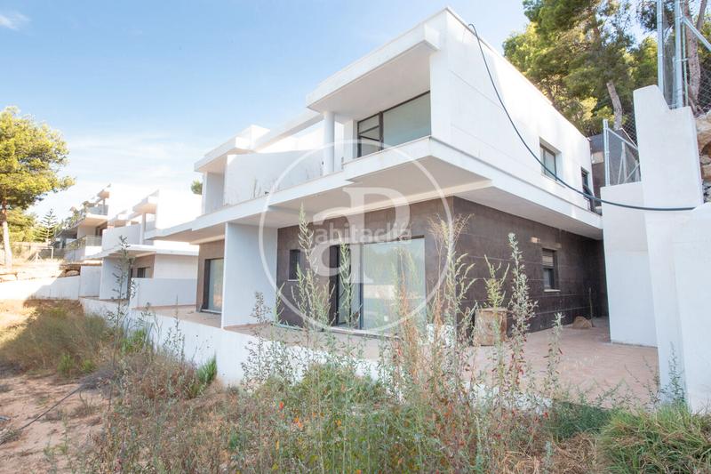 Foto f18a02b4-7590-4e52-a318-a7d52ca32a23. Pis amb calefacció aparcament a El Bosque Chiva