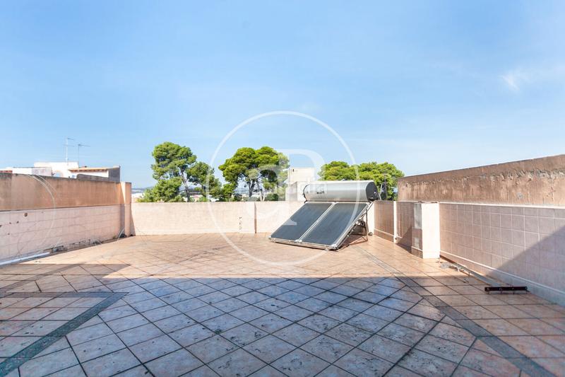 Foto 77f8b320-447d-4956-a8d4-dd8d4f0ee5a7. Casa pareada casa en venta en benifaio en Benifaió