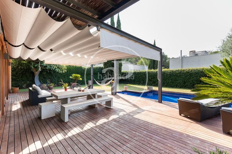 Foto fda4e75c-88b7-4ad8-a6c5-21c0c8b9368b. Maison avec chauffage parking piscine dans Golf-Can Trabal Sant Cugat del Vallès