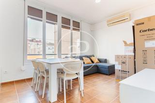 Location Appartement  C/ de sant vicent màrtir. Piso en alquiler junto al ayuntamiento de valencia