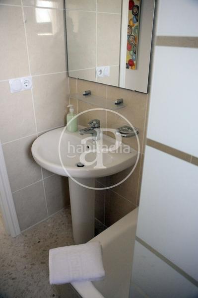 Foto 0fb8b40d-039f-4da8-985d-e99aa369c68a. Location appartement avec chauffage parking piscine dans Oliva
