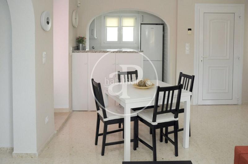 Foto 40cd9558-9f5e-42b2-857b-f9cf496e30c0. Location appartement avec chauffage parking piscine dans Oliva