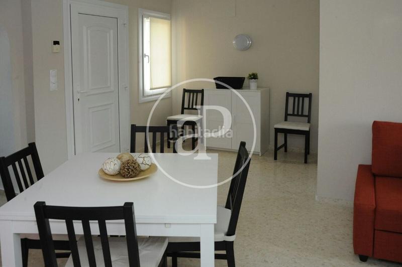 Foto 53d8b33a-2939-49bf-aa7d-8d87eb20bf34. Location appartement avec chauffage parking piscine dans Oliva