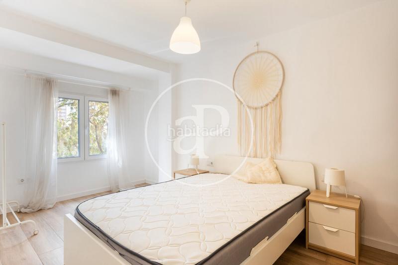 Foto 04417f32-e1c7-4c9c-98e7-b6f39656216b. Rent flat with heating in Malilla Valencia