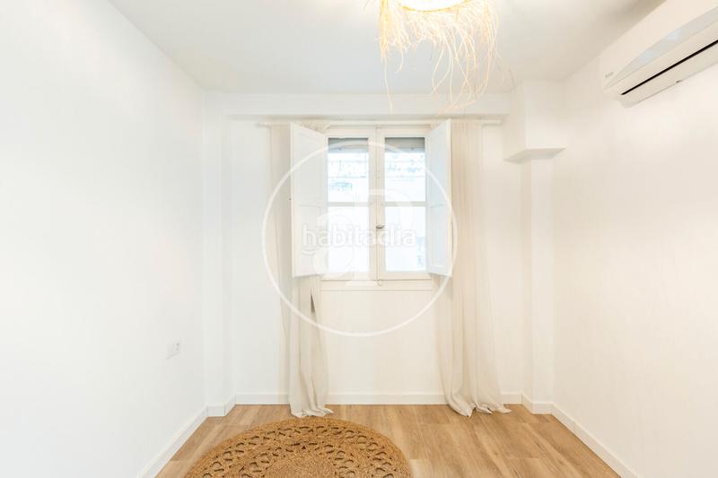 Foto 24e44117-e212-4c88-917f-f0dd926eca28. Rent flat with heating in Malilla Valencia