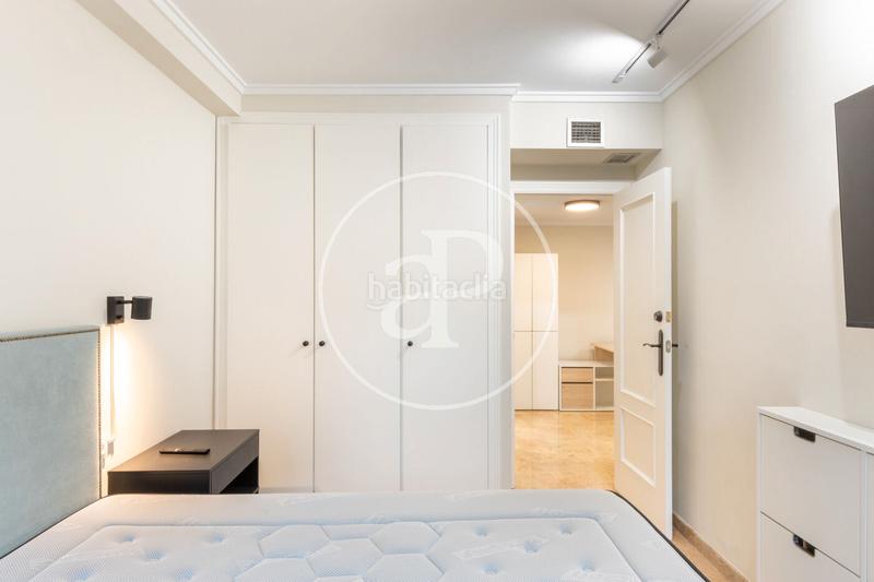 Foto 529432b9-6564-4dcd-b572-f459b73d8b69. Miete etagenwohnung mit heizung pool in Penya-Roja - Avda. Francia Valencia