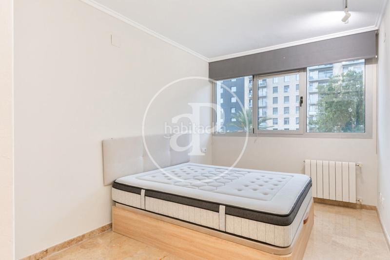 Foto d8d6002b-9662-4806-aee0-d319717c3c6b. Miete etagenwohnung mit heizung pool in Penya-Roja - Avda. Francia Valencia