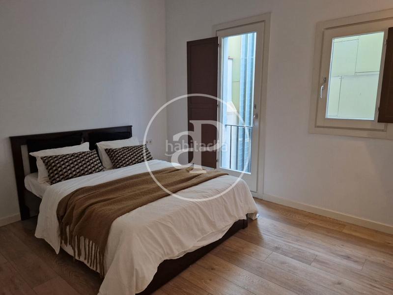 Foto 434739a1-e1f7-4061-8f58-ccb6d67ad11f. Appartement 100m<sup>2</sup> dans carrer dels escudellers 16 dans Gòtic Barcelona