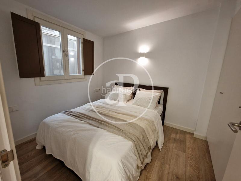 Foto 8c39f85d-866a-44ea-9e21-f02f508c8993. Appartement 100m<sup>2</sup> dans carrer dels escudellers 16 dans Gòtic Barcelona