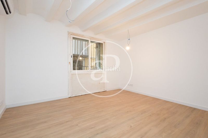 Foto 9b6c0b43-0e5a-4545-a7d8-bca8b6099f23. Pis amb calefacció a Gòtic Barcelona