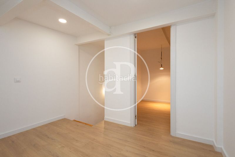 Foto 9c8ebe2f-3d7c-4c4a-9b08-53b54f00c080. Pis amb calefacció a Gòtic Barcelona