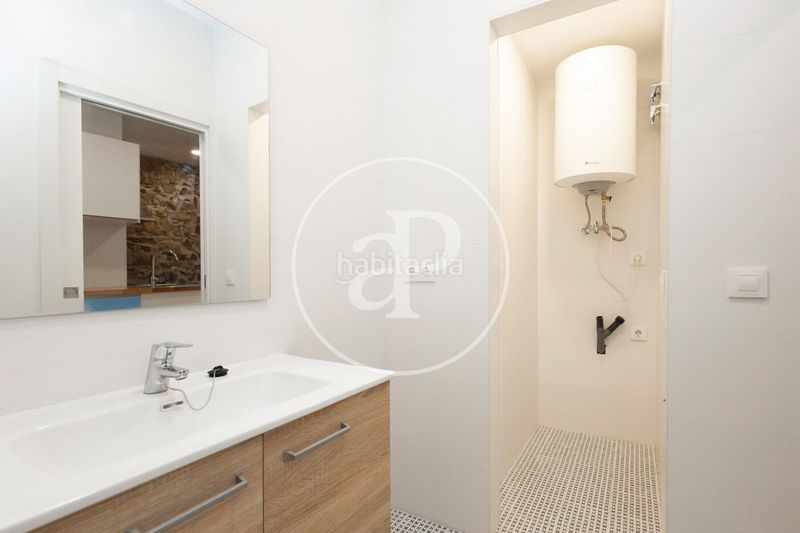 Foto c8abd6c9-526b-465d-9190-d99585b2a531. Pis amb calefacció a Gòtic Barcelona