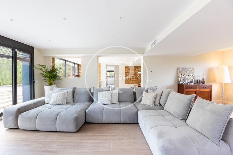 Foto 330aff94-1035-413c-8088-a15615aa4d3d. Maison dans camí can garra 2 dans Tiana